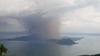 Ognjenik Taal na Filipinih bruhnil velik oblak pepela