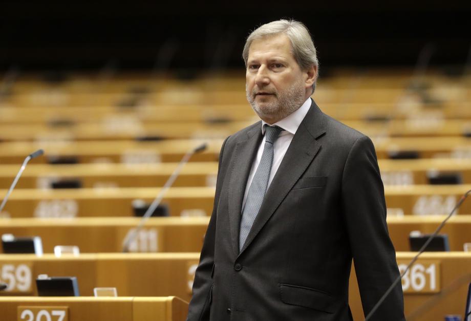 Komisar EU-ja za proračun Johannes Hahn. Foto: EPA