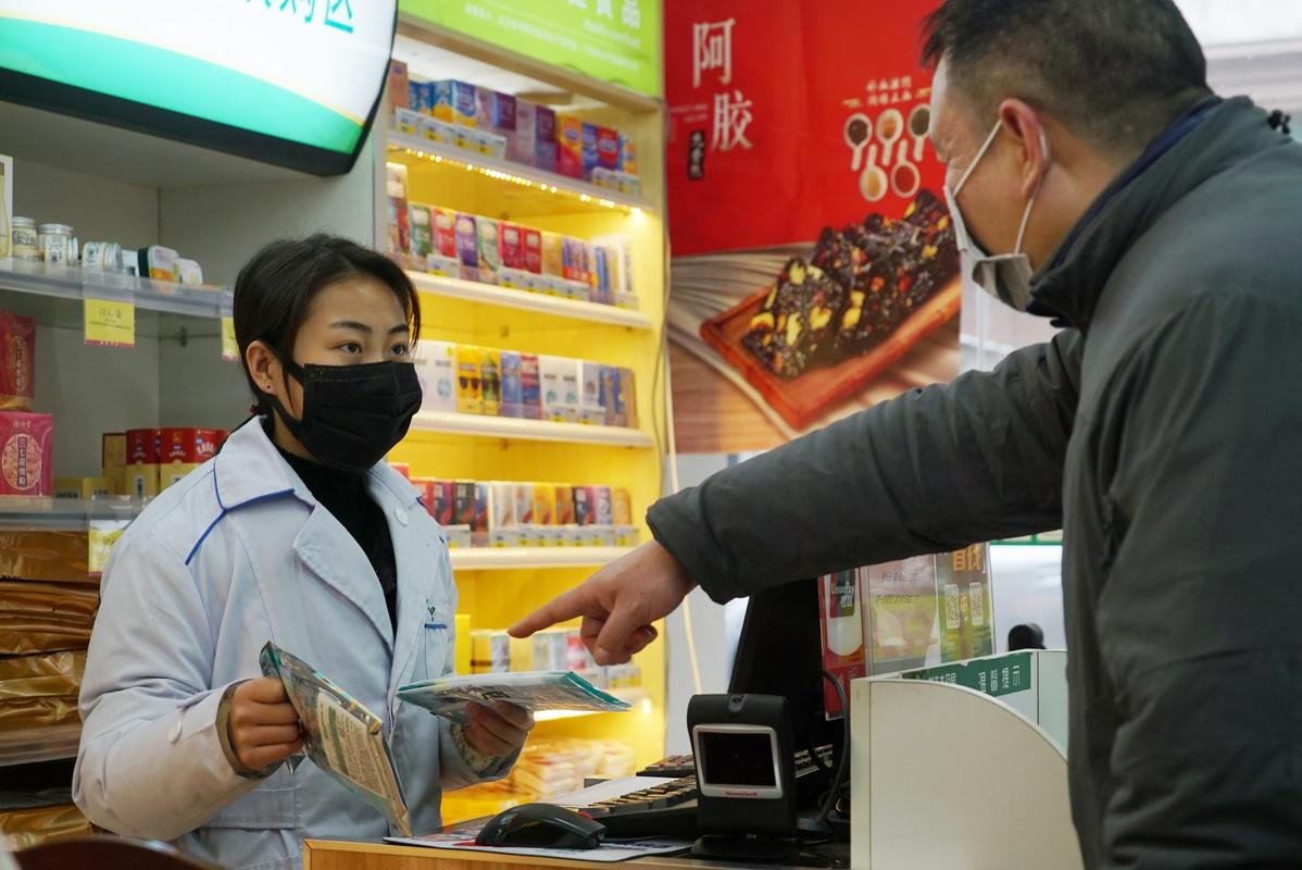 Kitajski dvomi o izvoru novega koronavirusa bi bili bolj utemeljeni, če bi država ob tem izvajala tudi neodvisno raziskavo bolezni, kar pa oblasti zavirajo. Foto: AP