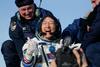 Na Zemljo se je vrnila astronavtka, ženska, ki je bila najdlje v vesolju