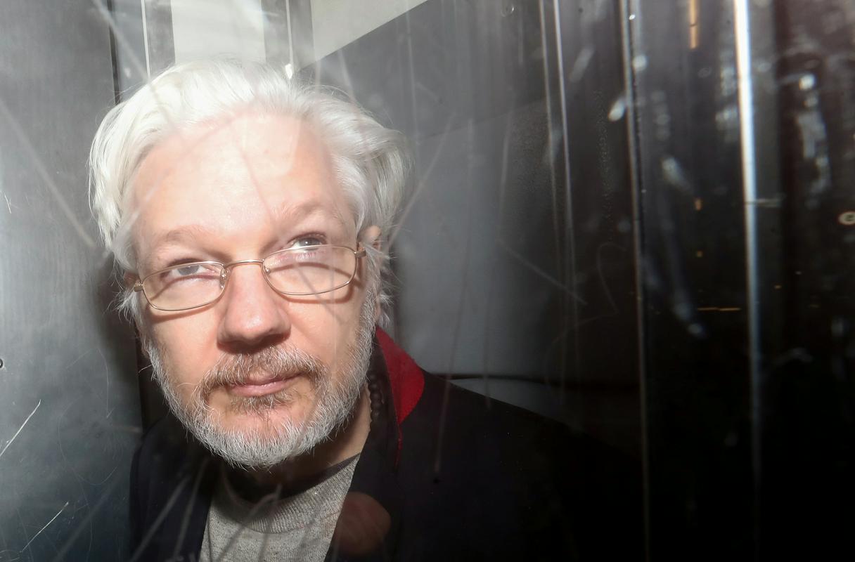 Assange je zadnja štiri leta v priporu v Londonu. Foto: Reuters