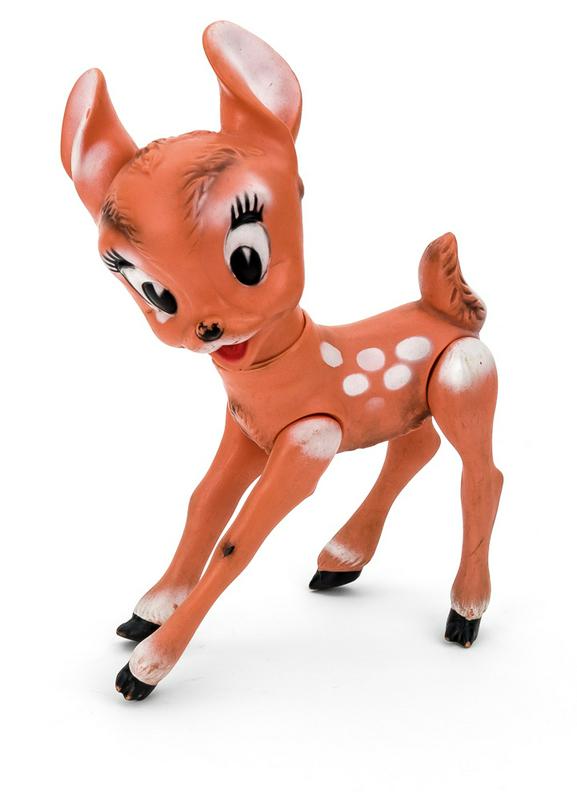 Bambi, ki je prišel iz tovarne Biserka. Foto: Dokumentacija Etnografskega muzeja Zagreb