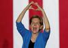 Iz tekme izstopila še Elizabeth Warren - koga bo podprla?