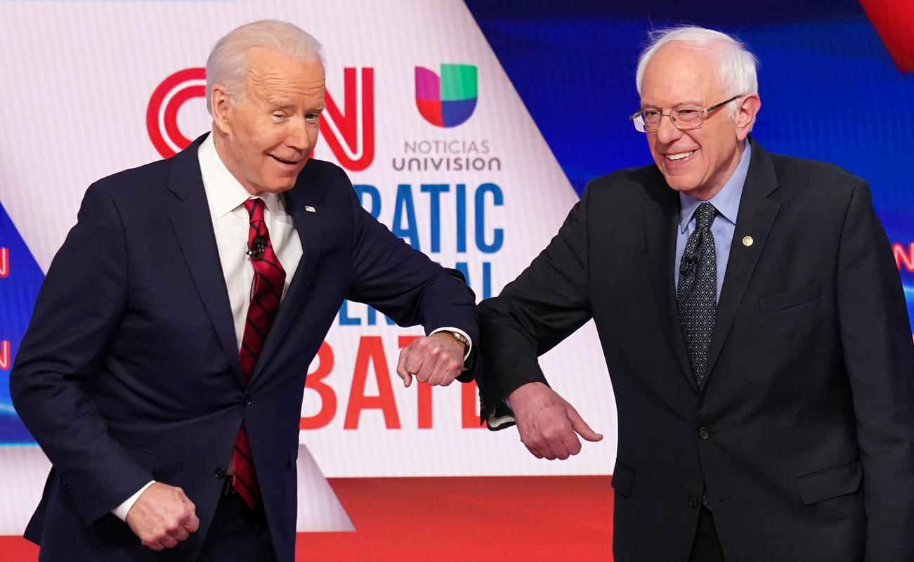 Demokrati imajo v ognju le še dve železi - 78-letnega Sandersa proti 77-letnemu Bidnu. Foto: Reuters