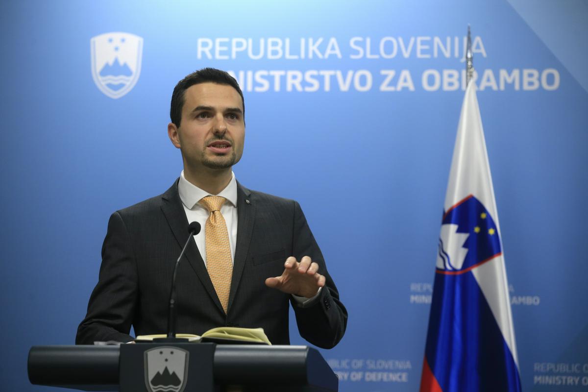 Minister za obrambo Matej Tonin. Foto: BoBo