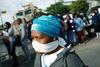 Francoski zdravnik predlagal preverjanje učinkovitosti cepiva na Afričanih
