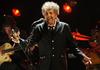 Na dražbi bodo za več milijonov prodajali besedila Boba Dylana