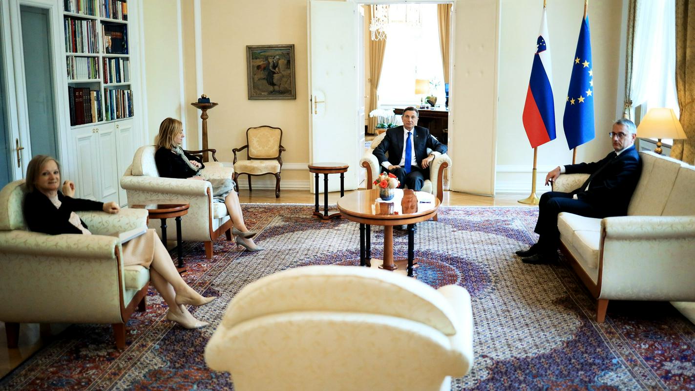 Pahor bo posvetovanja s preostalimi vodji poslanskih skupin in poslancema narodnosti nadaljeval jutri. Foto: STA/Daniel Novakovič