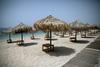 Turisti, ki bodo v Grčiji pozitivni na koronavirus, bodo v hotelski karanteni zastonj