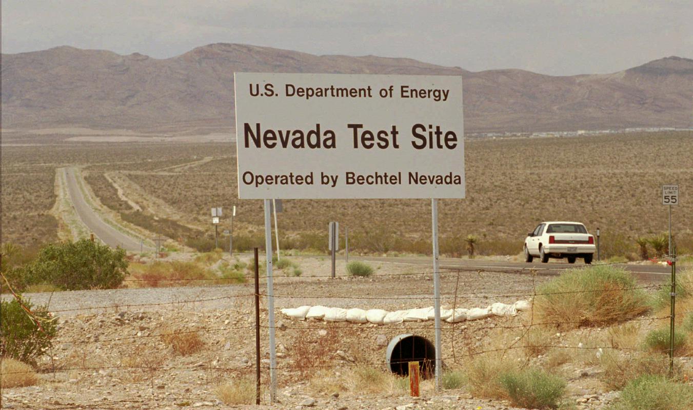 ZDA so zadnji test jedrskega orožja izvedle 23. septembra 1992 v zvezni državi Nevada, ko so globoko pod zemljo sprožili bombo, poimenovano Divider. Foto: AP