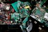 Po svetu lani zavrženih skoraj 54 milijonov ton elektronskih odpadkov