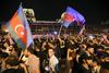 Protestniki v Azerbajdžanu zahtevajo mobilizacijo po spopadih na meji z Armenijo