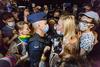 Poljska policija po LGBT-protestu pridržala 48 ljudi
