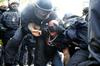 Policija v Berlinu prekinila protikoronski protest