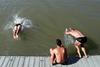 Plavanje v Donavi privabilo okoli 700 kopalcev v Budimpešti