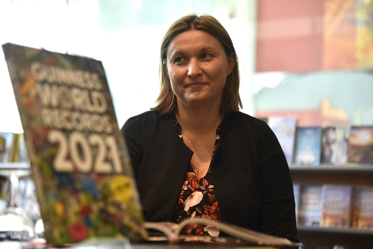 Jadranka Smiljić si je želela, da bi njen sin nekoč bral o njej v knjigi rekordov. Foto: BoBo/Žiga Živulović ml.