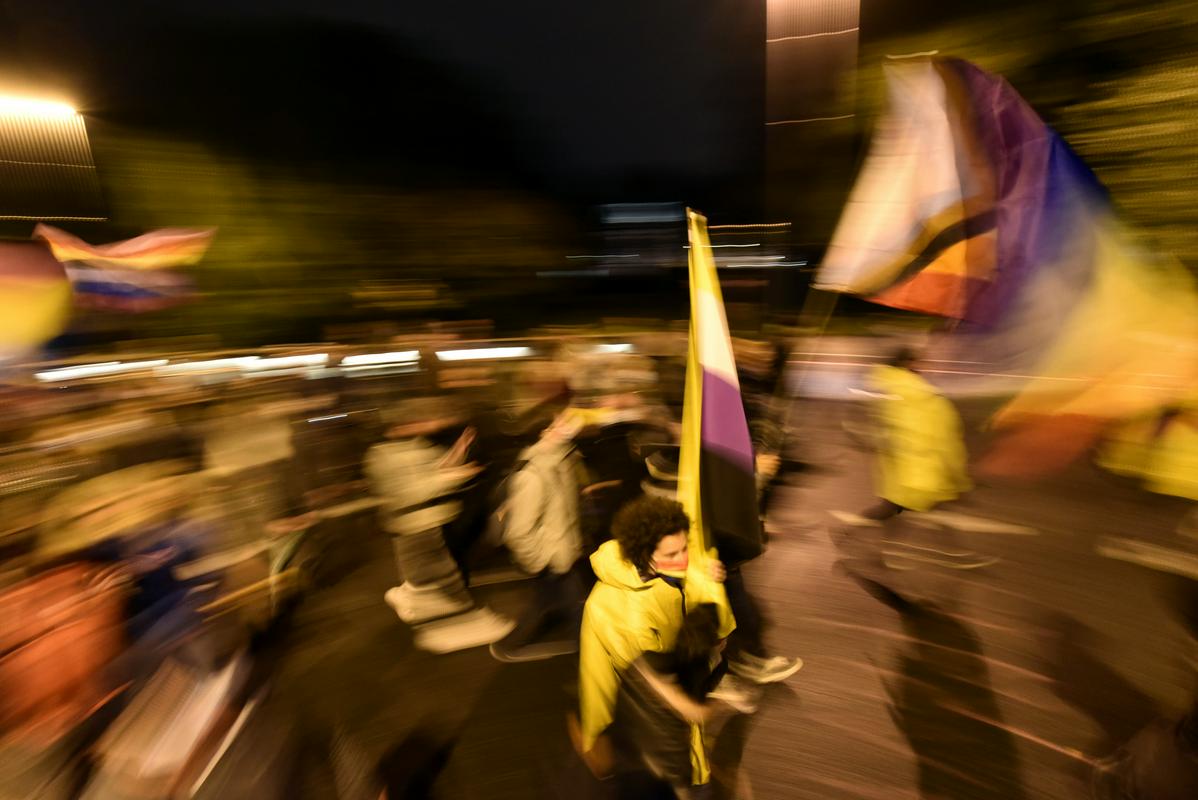 Posnetek z enega od petkovih protestih shodov. Foto: BoBo/Žiga Živulović ml.