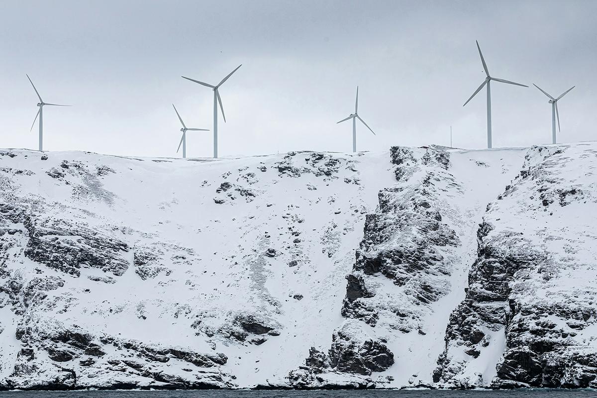 Vetrna elektrarna na samem severu Norveške. Foto: Matjaž Krivic