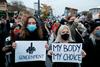 Na Poljskem se nadaljujejo protesti proti skrajni omejitvi pravice do splava
