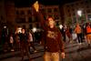 V Španiji nasilni protesti proti zaprtju države, v Franciji 46.290 novih okužb