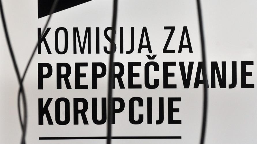 Komisija za preprečevanje korupcije je opravila nadzor na Zavodu RS za blagovne rezerve in pri drugih subjektih javnega sektorja. Foto: BoBo