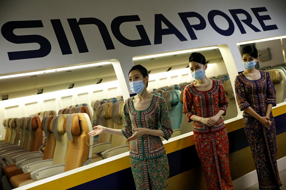 Potovanje sedeža letalske družbe Singapore Airlines – cilj teh potovanj je, da prebivalci ostanejo v stiku s 