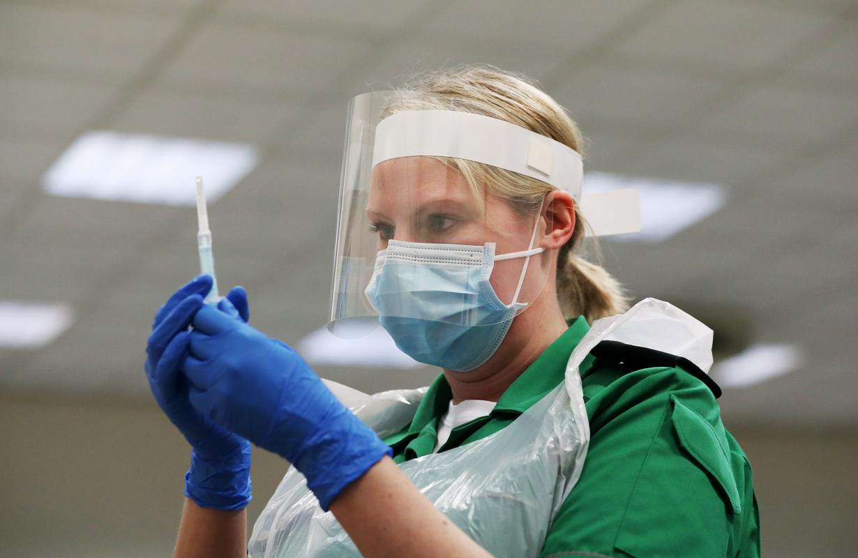 Na Hrvaškem zaradi rekordnih številk novih okužb od sobote veljajo ostrejši epidemiološki ukrepi. Foto: Reuters
