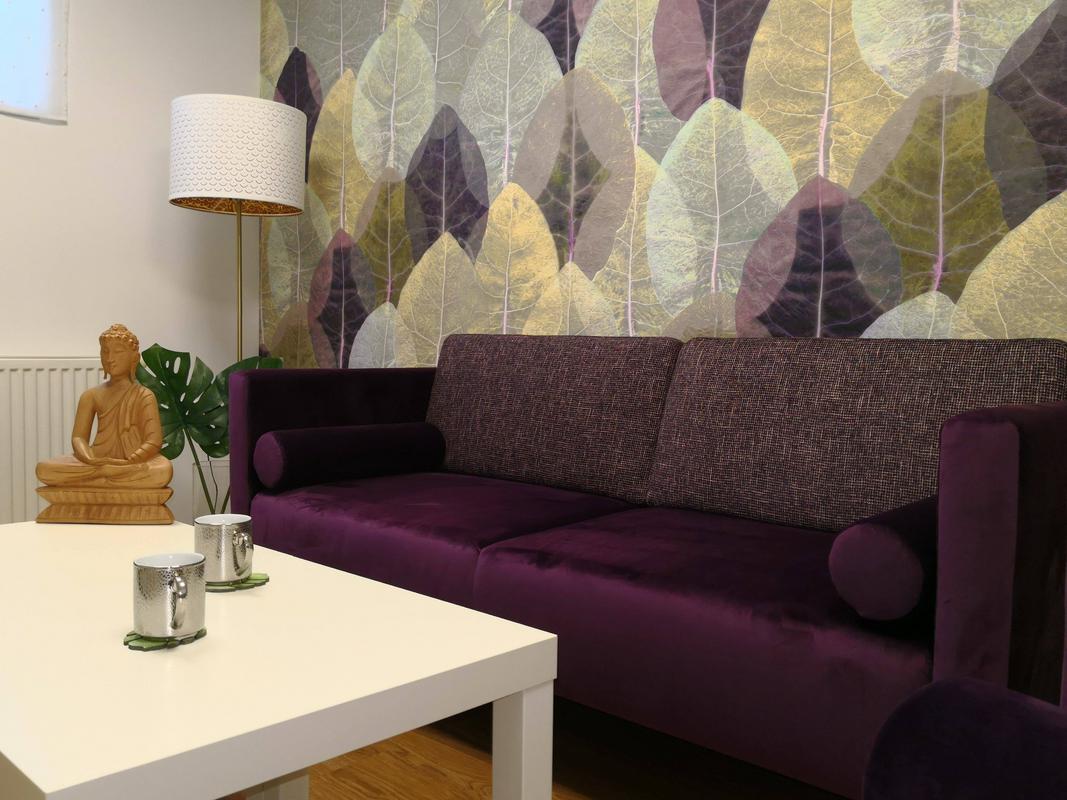 Vijoličasta soba terapevtke Natalije Spark. Foto: osebni arhiv Natalije Spark