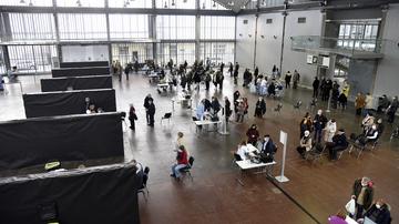 ZD Ljubljana: Postopen prehod na nov sistem cepljenja, za zdaj prijava še vedno prek zdravnika