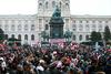 V Avstriji množični protesti proti ukrepom