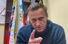 Kremelj zavrača pozive k izpustitvi Navalnega: 