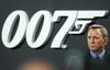 Pandemija covida-19 znova prestavila vrnitev Jamesa Bonda