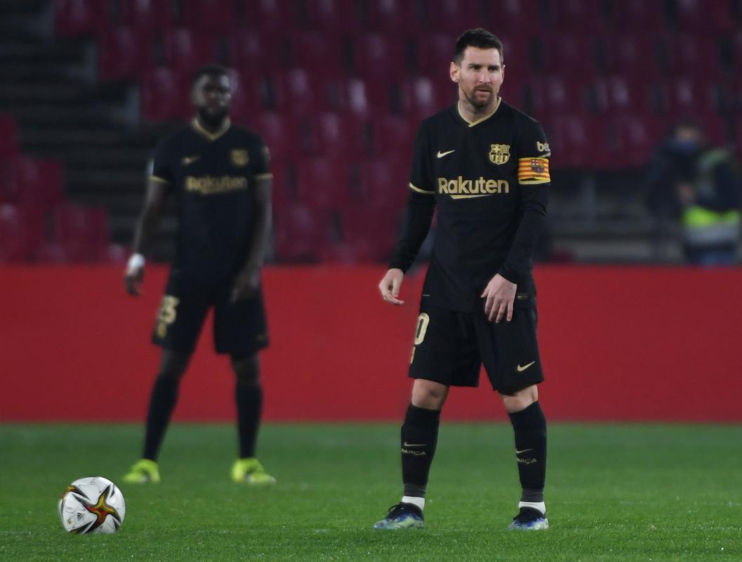Lionel Messi je na objavljeno pogodbo odgovoril z izjemnim golom proti Athleticu, zasebno pa še z več nezadovoljstva nad stanjem v Barceloni. V Kataloniji je velika večina prepričana, da bo poleti zapustil klub, razen če se po predsedniških volitvah 7. marca ne zgodijo tektonski premiki. A 