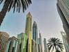 Kako odprti Dubaj v pandemiji stavi na vplivneže, turizem in precepljenost