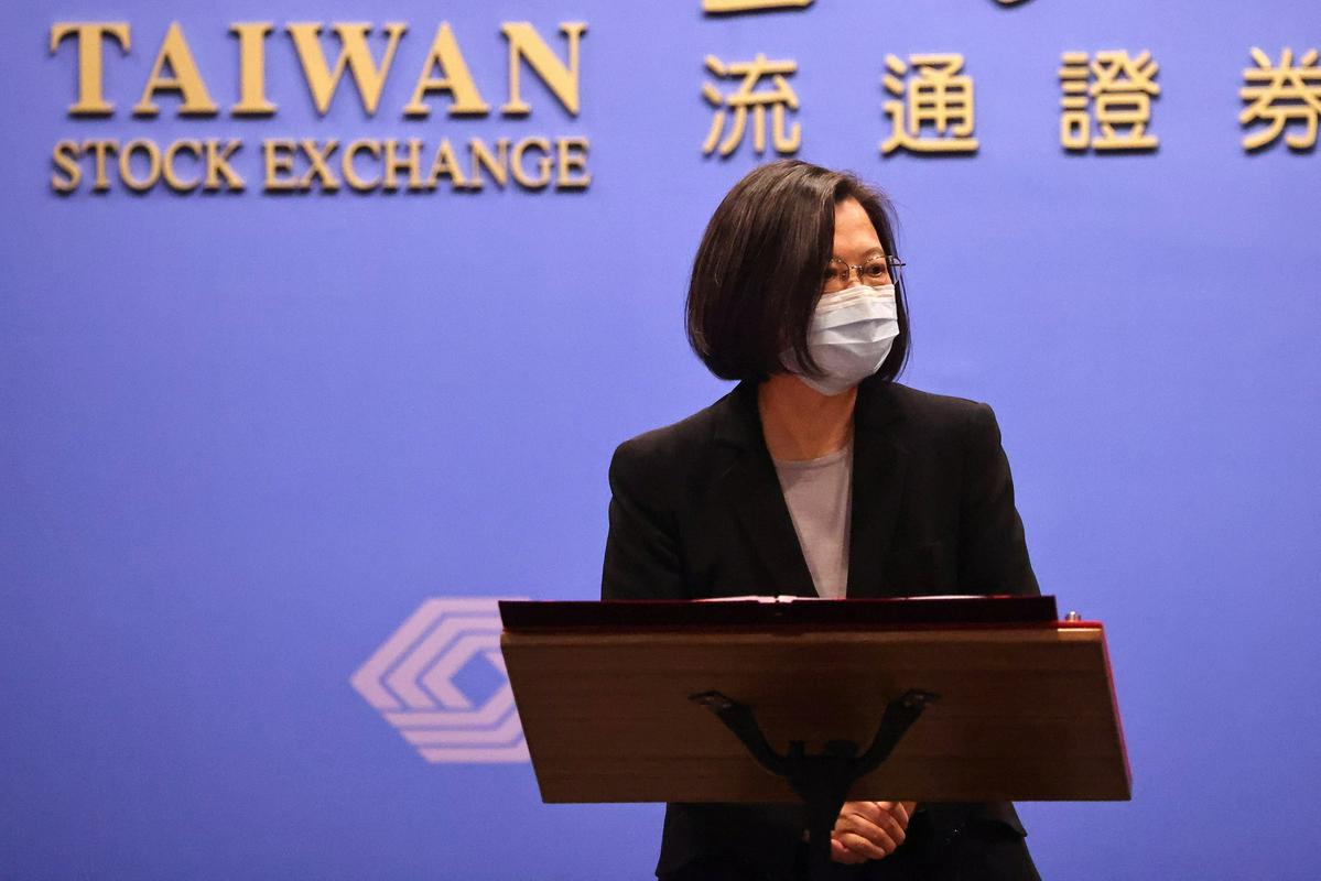 Voditeljica Caj Ingven ponavlja, da Tajvan ne namerava razglasiti neodvisnosti. Foto: Reuters