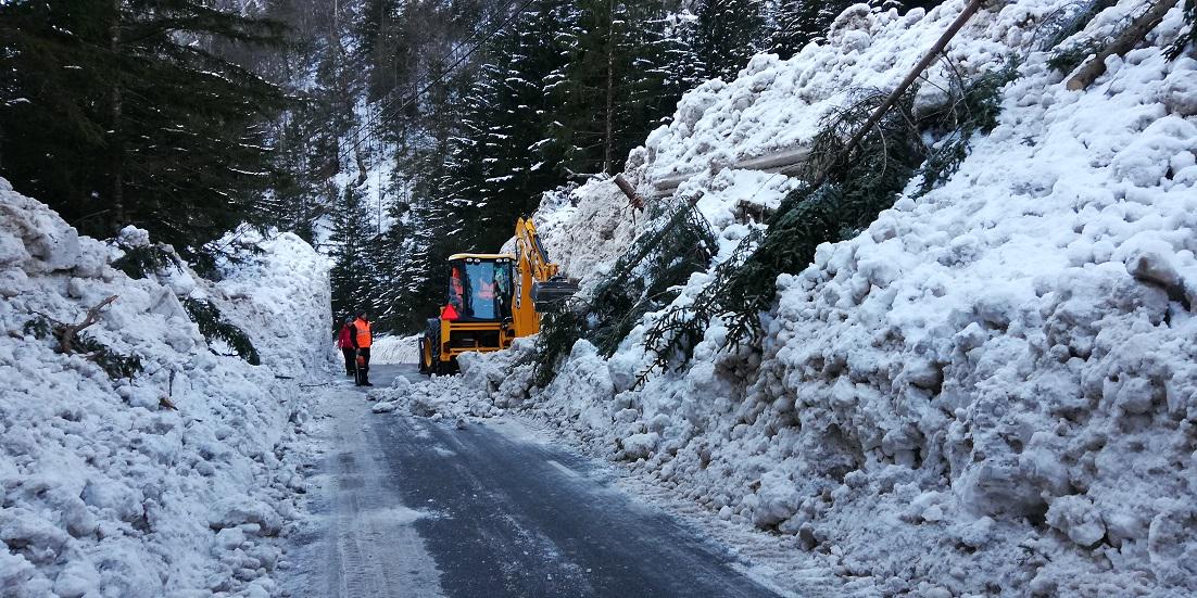 S projektom CROSSRISK do enotnih podatkov o nevarnosti snežnih plazov in poplav