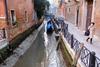 Beneški kanali zaradi nizke oseke za nekaj ur 