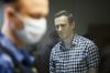 Le reazioni e l'indignazione per la morte di Alexei Navalny