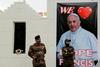 Papež svarilom navkljub na tvegani obisk Iraka; pot načrtoval nuncij Leskovar