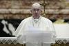 Papež molil za starejše in bolne