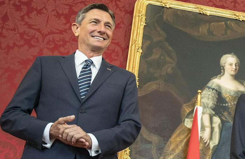 Predsednik Borut Pahor se je zavihtel nazaj na vrh lestvice priljubljenosti slovenskih politikov. Foto: EPA