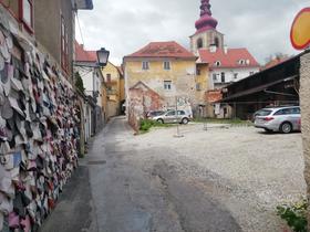 Območje stare steklarske pred prenovo. Foto: Radio Maribor/Irena Kodrič Cizerl