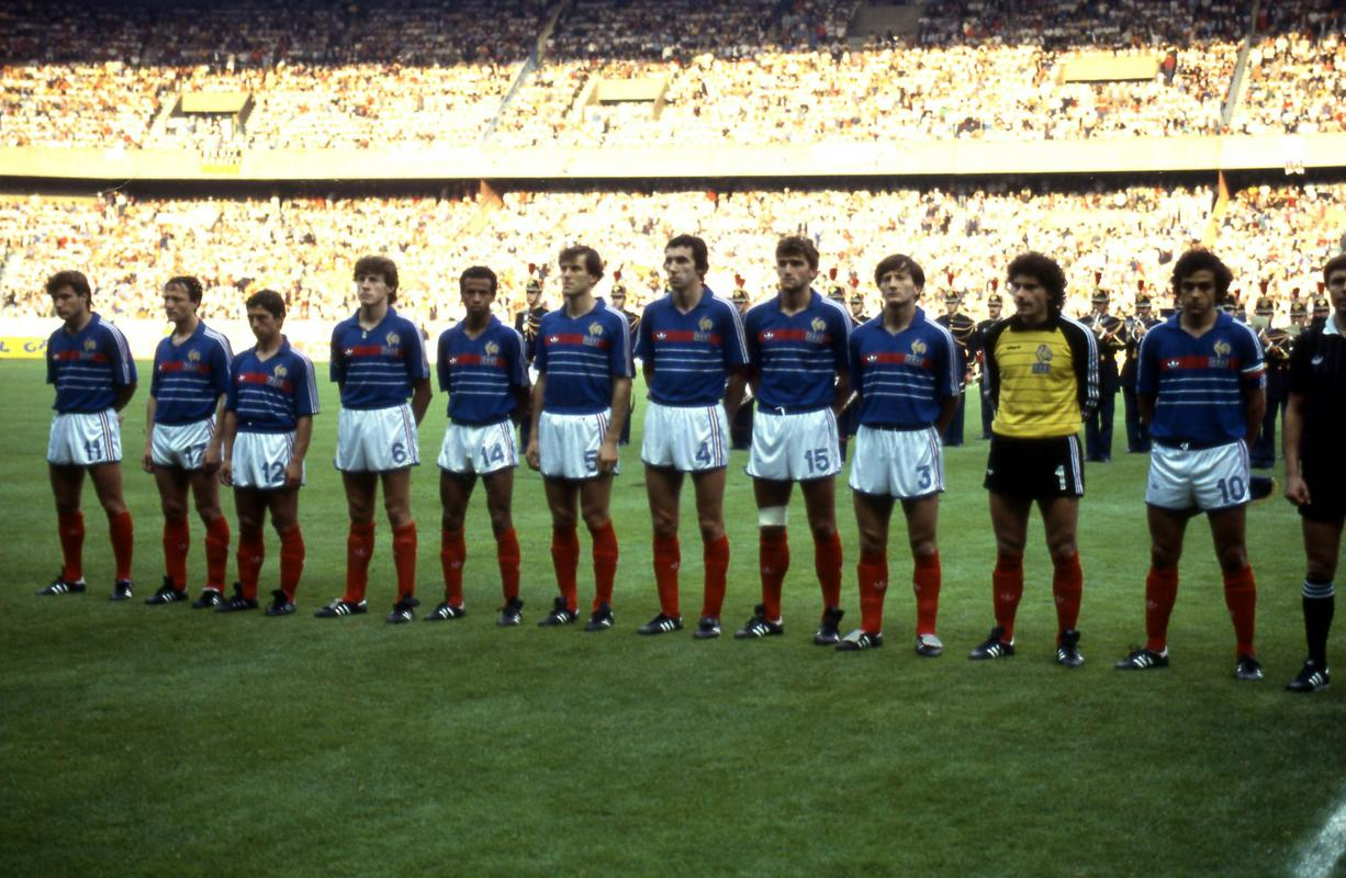 Michel Platini (desno) je bil najboljši igralec Eura 1984. Foto: AP