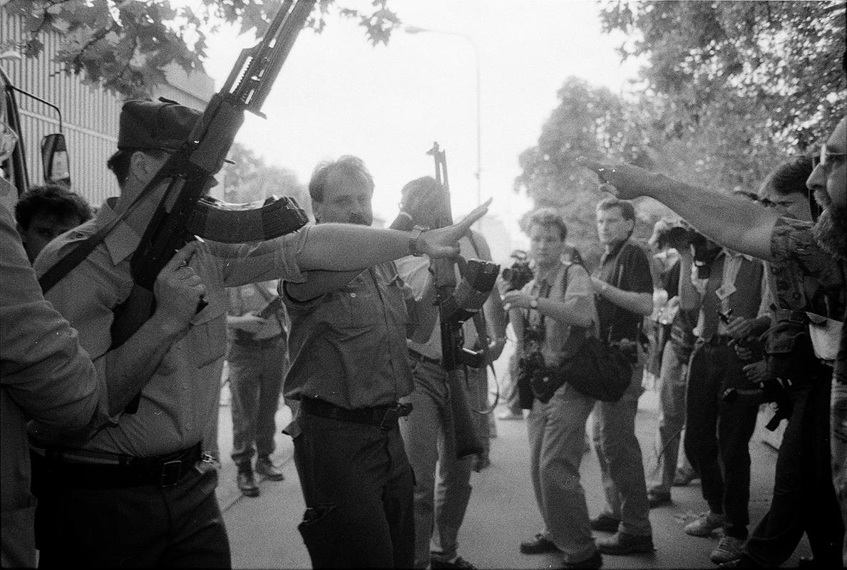 Aretacija v Tivoliju, junij 1991. Foto: Barbara Čeferin