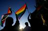 Madžarski parlament podprl referendum o zakonu proti LGBT-vsebinam 