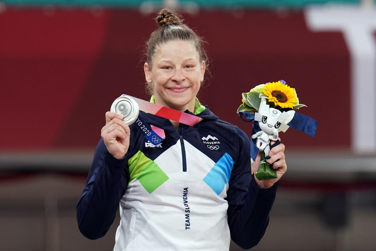 Z zlato in srebrno olimpijsko medaljo je Tina Trstenjak postala najuspešnejša slovenska judoistka. Foto: www.alesfevzer.com
