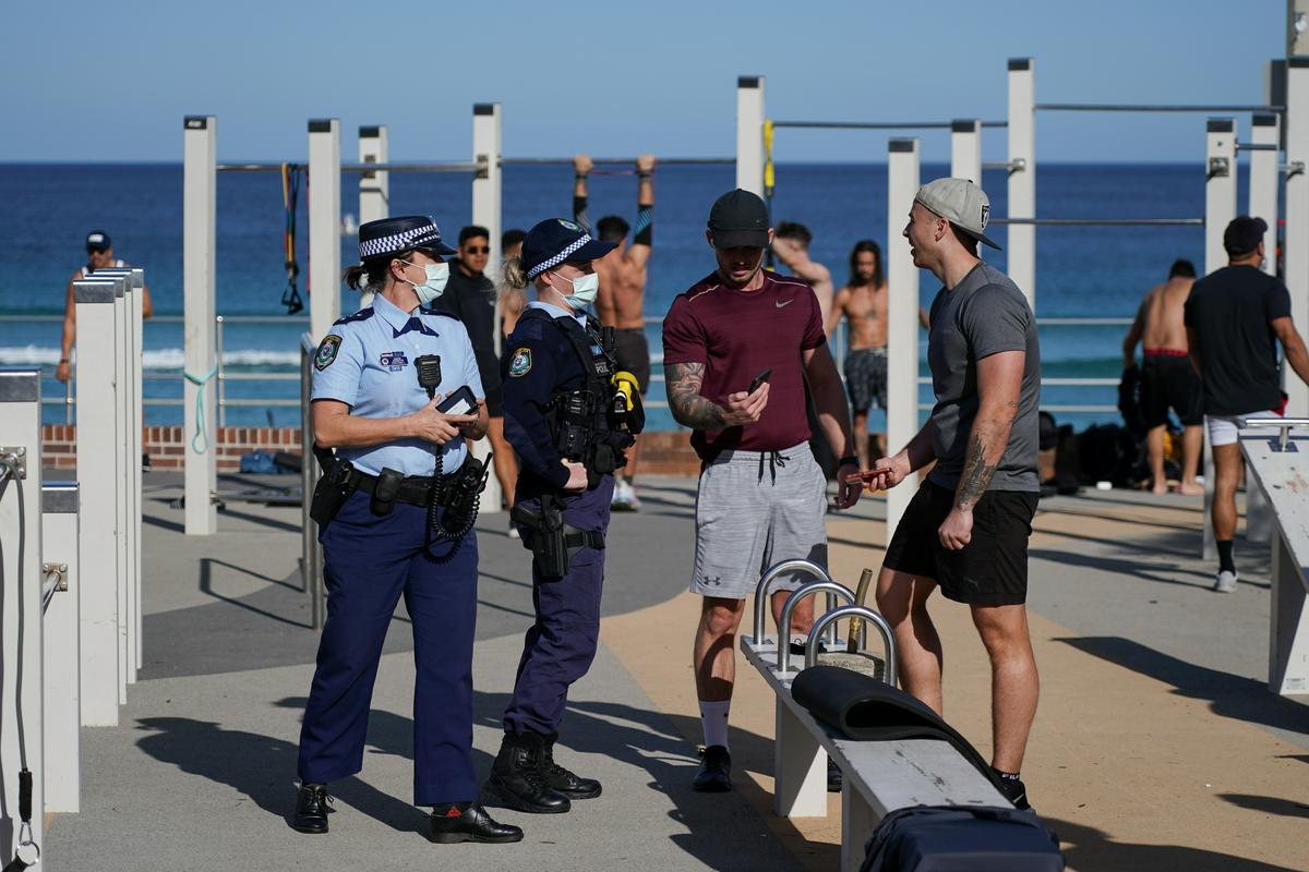 Avstralci so že naveličani neskončnih zaprtij. Foto: Reuters