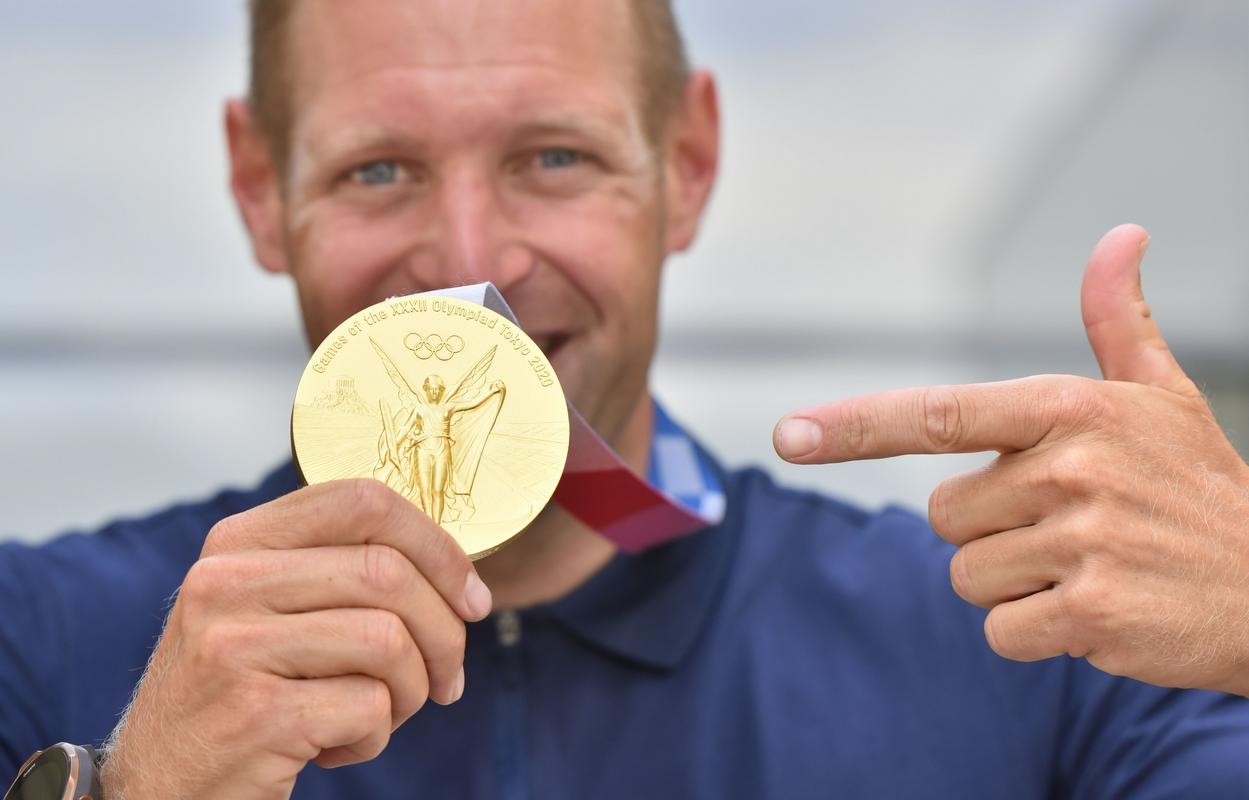 Kanuist Benjamin Savšek, dobitnik zlate olimpijske medalje v Tokiu. Foto: BoBo/Žiga Živulović jr.
