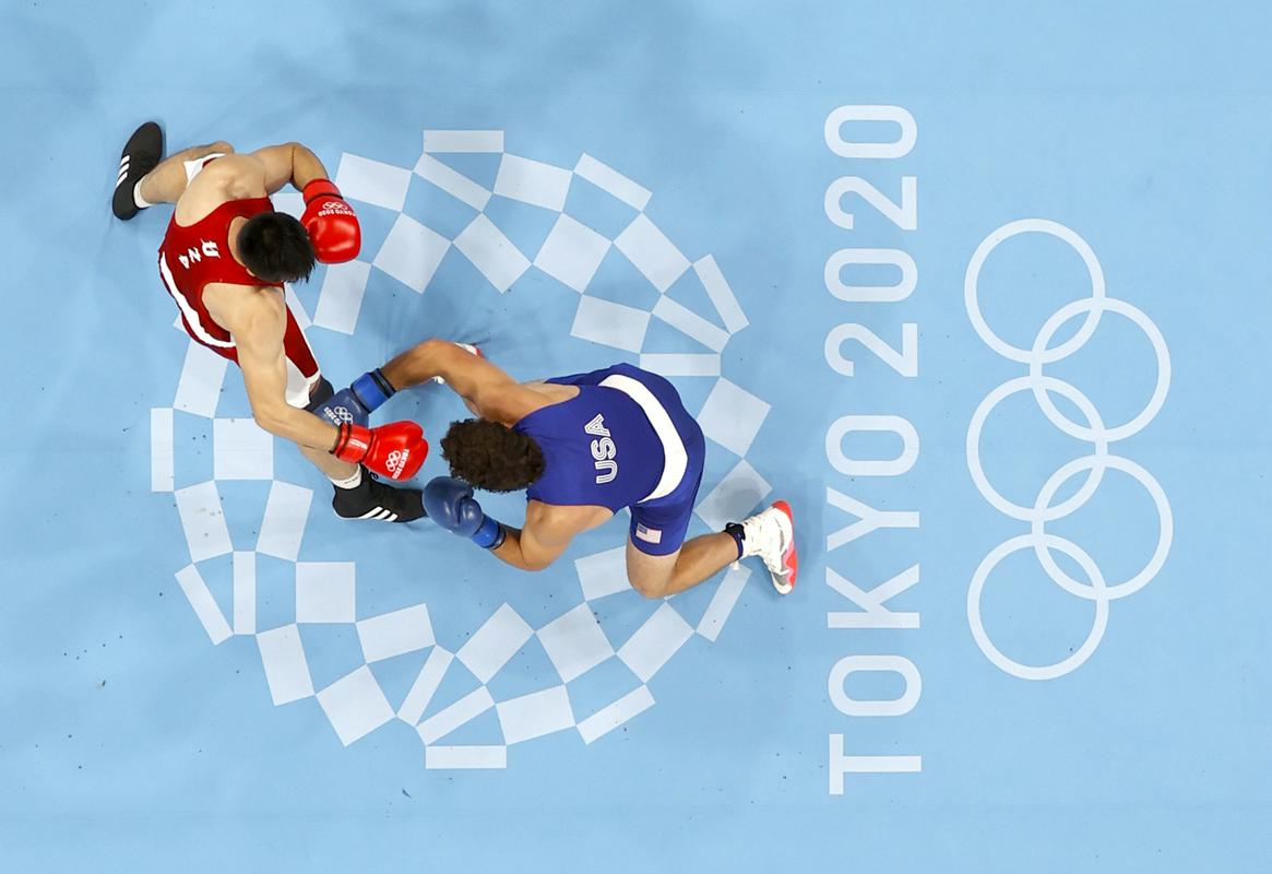 S finalom v super težki boksarski kategoriji so se končale posamične odločitve na poletnih olimpijskih igrah v Tokiu. Foto: Reuters