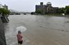 Zaradi hudih poplav evakuiranih milijon in pol Japoncev